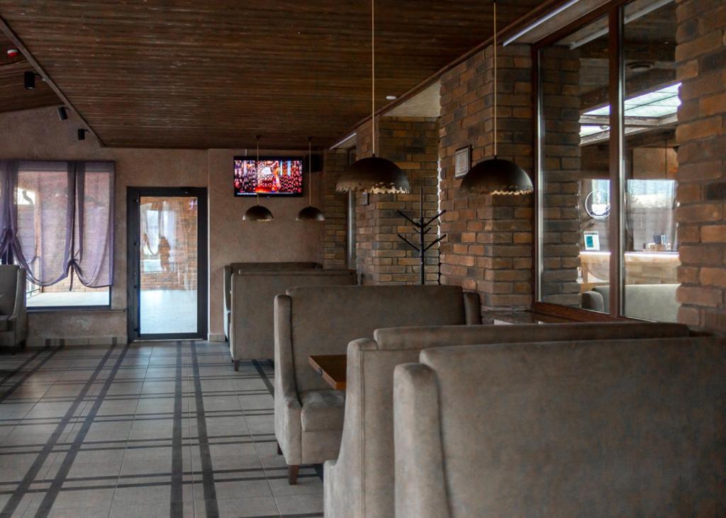 Hotel Dozari Korostyshiv Exterior photo